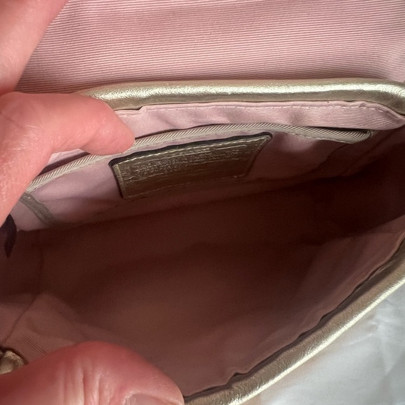 COACH Mini Straw Metallic Gold Party Bag! - Picture 7 of 9